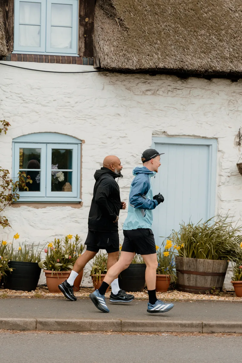 Runner on the course at the Vit&aacute;lis Run Club